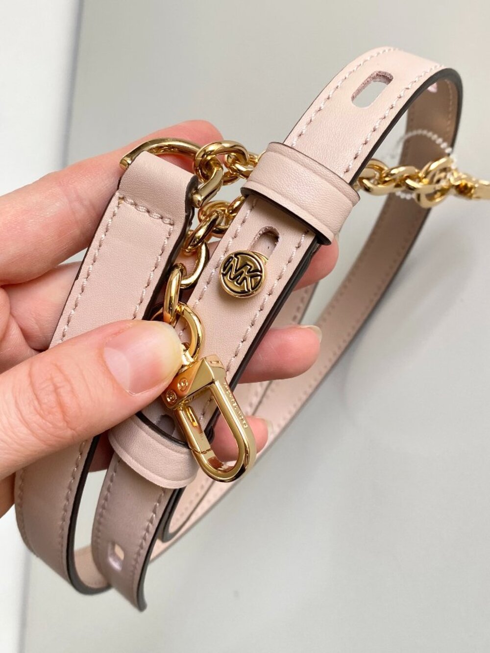 Michael Kors Adjustable Leather Crossbody Strap Gold-Tone Hardware Chain NWOT